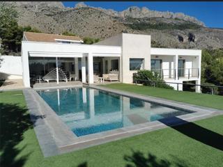 Chalet  Calle revoltes. Casa / chalet independiente en venta - altea la vieja (es-es)
