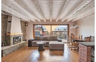 Casa  Carrer de la perxa. Casa ideal para familia con hejos en puigcerdà