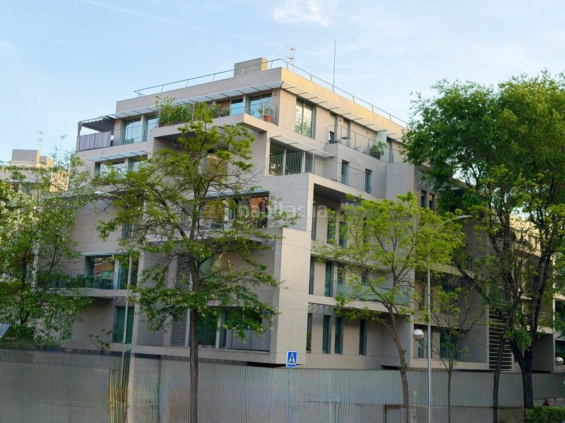 Foto c1c31c27-4562-400c-9d81-c9d93aaf3aa3. Àtic amb calefacció aparcament piscina a Acacias Madrid