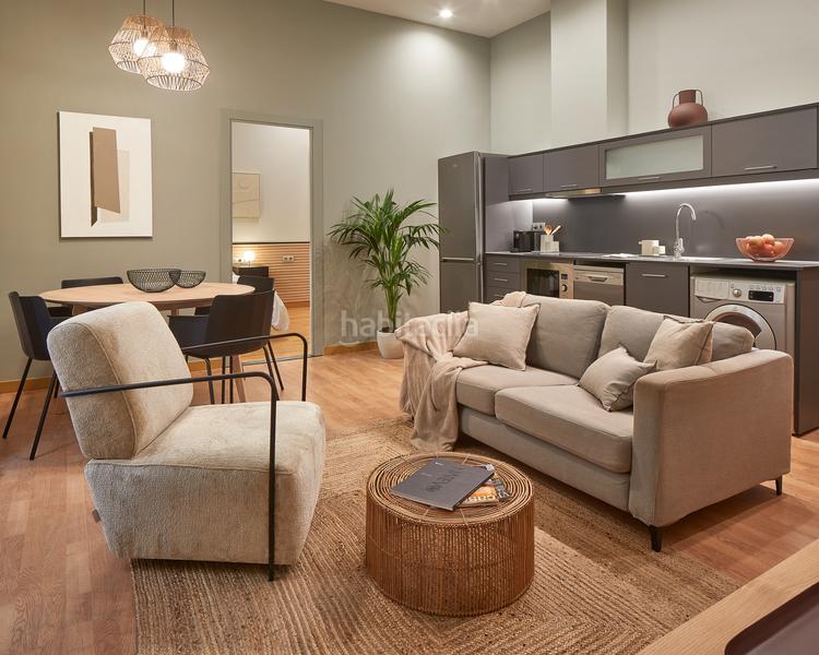 Foto 768882ef-3e2c-4b2c-a8c1-cf89a4986015. Lloguer pis amb calefacció a Gòtic Barcelona