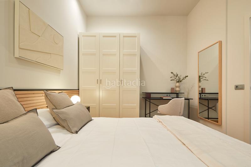 Foto c836c27d-c514-422e-ae29-ef0e0c8996a0. Lloguer pis amb calefacció a Gòtic Barcelona