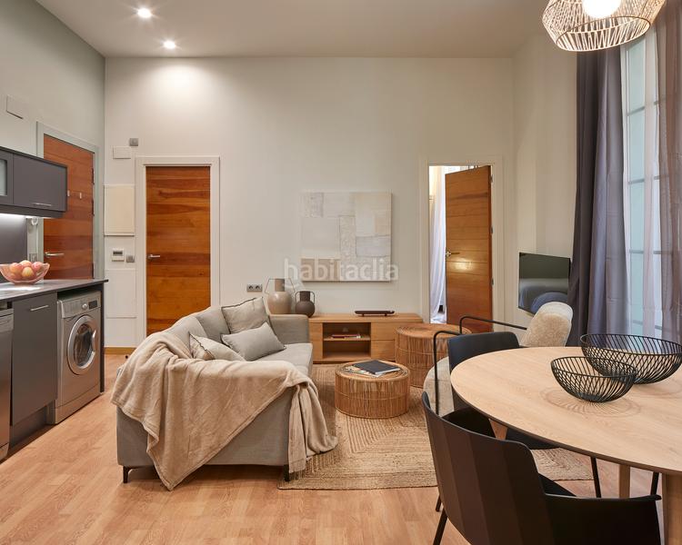 Foto daa21eb3-d90e-4b66-b05c-1ec19fc54605. Lloguer pis amb calefacció a Gòtic Barcelona