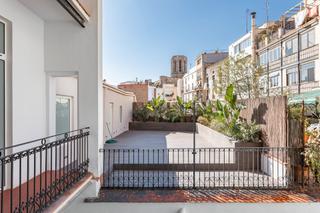 Lloguer Pis a Gtic. Exclusiva vivienda completamente reformada y con terraza privada