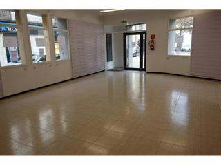Local Comercial a Caldes de Malavella. Local comercial en venta