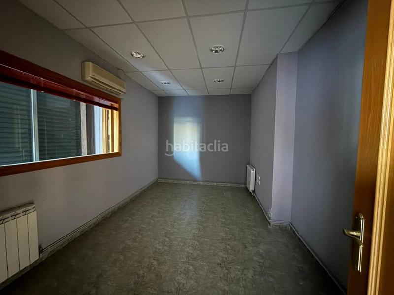 Foto 2df4f7b4-5b4e-4f1e-b831-d70ee0b7631e. Local commercial dans Eixample Sud-Migdia Girona