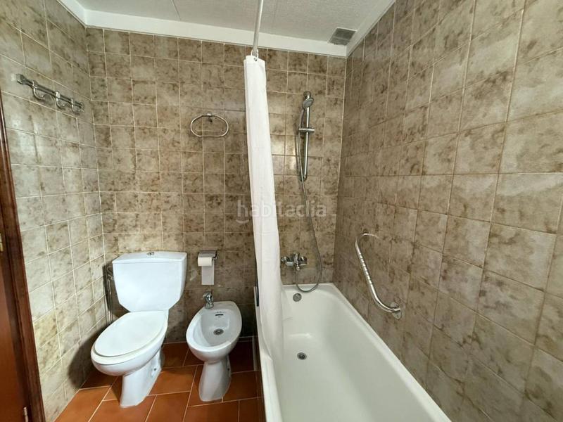Foto 1fa7a51e-c575-4fe3-bb13-75369a5365f2. Casa adossada amb piscina a Riells Escala (L´)