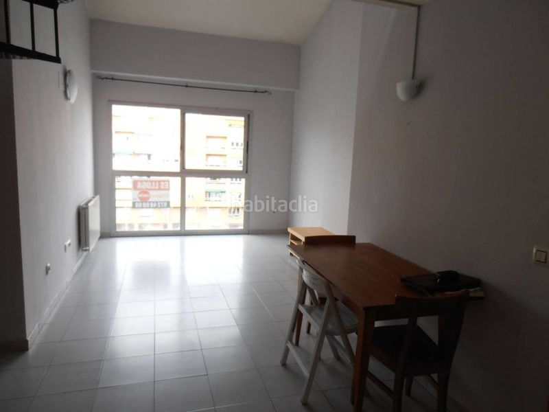 Foto 0b65021a-6e6f-47eb-8675-c11317ee5f3a. Dúplex amb calefacció a Sant Narcis Girona