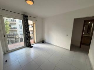 Etagenwohnung in Sant Narcis. Piso en venta