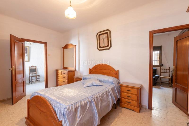 Foto 2f57d118-2820-4890-8247-13fb389df358. Casa adosada venta de casa , zona huerta milla en Guadix