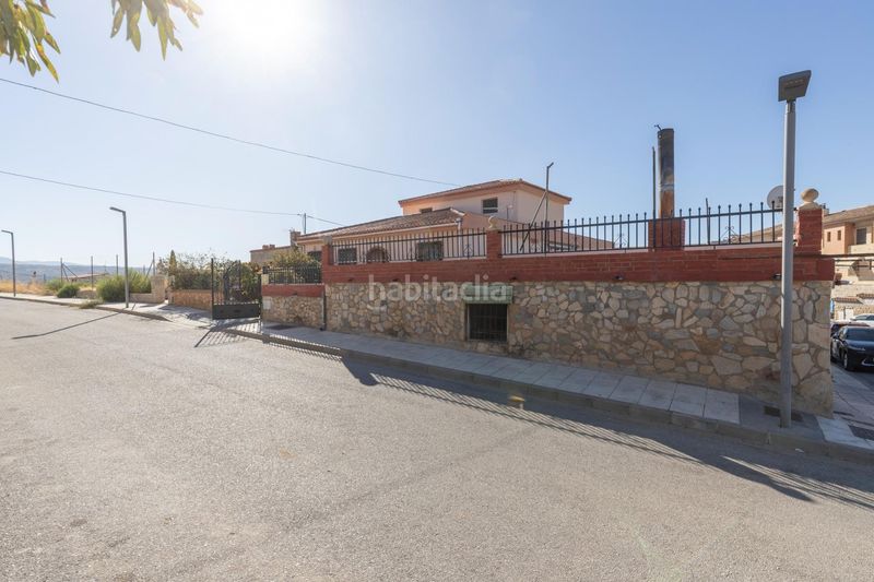 Foto 09b644c2-aff8-4486-8634-97bb76e9f743. Masia amb calefacció aparcament a Guadix