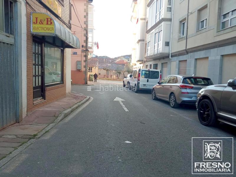 Foto 103018a2-162a-428d-9130-44339a759e90. Casa adosada casa semi adosada en el centro en Reinosa