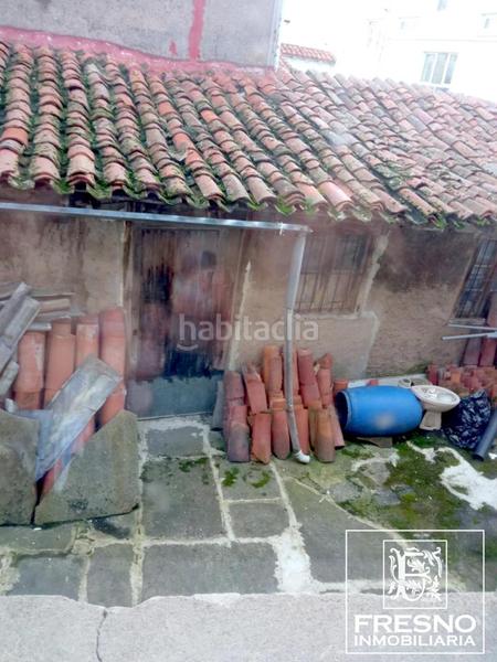 Foto 95623fc5-8a6a-42a1-9d17-df9570753660. Casa adosada casa semi adosada en el centro en Reinosa