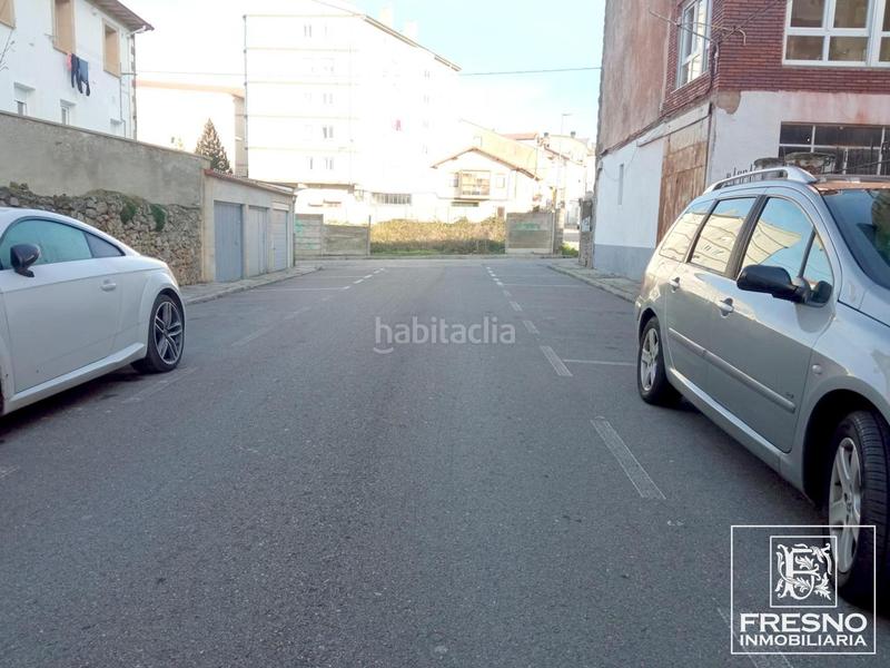 Foto aa4b7570-48ec-409d-b55c-2432d9169d9a. Casa adosada casa semi adosada en el centro en Reinosa