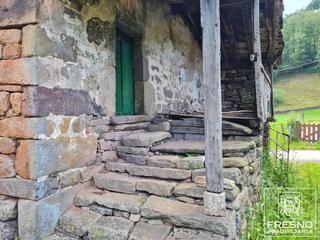 Masia  Carretera pandillo. Cabañas a reformar con terreno de 1300 metros