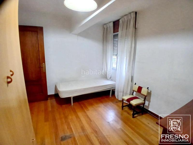 Foto 2a8fdcc9-466b-4726-b803-f9e1dc185cfe. Piso  de 3 dormitorios en camilo alonso venga en Santander