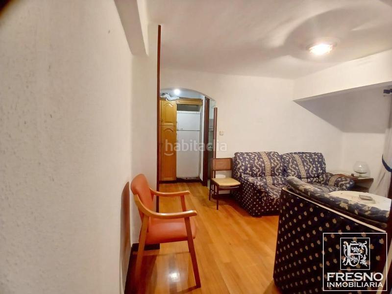 Foto 6a54fdb0-1004-4d78-a5a8-3dae5a236238. Piso  de 3 dormitorios en camilo alonso venga en Santander