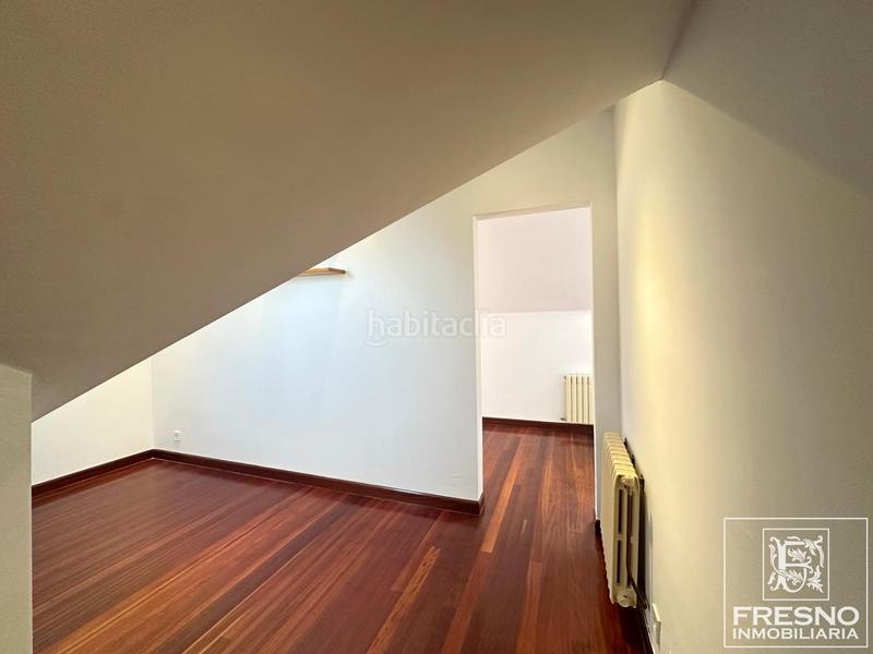 Foto 40f0b86e-7ab2-47ce-bf22-eeaefd9b3a5a. Casa adosada fabuloso chalet pareado en Muriedas Camargo