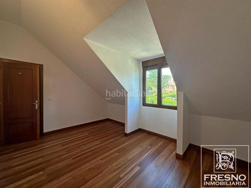 Foto d06b59ef-d24d-4d25-81f2-da73ac8f291d. Casa adosada fabuloso chalet pareado en Muriedas Camargo
