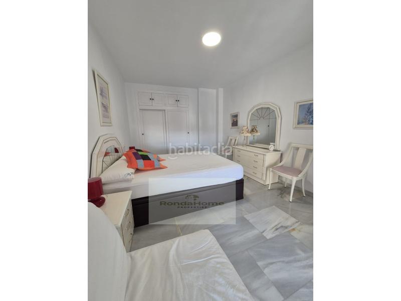Foto 50c63421-092f-4a1a-92e8-d7ae10b4ee23. Affitto appartamento con parcheggio in Calahonda Mijas