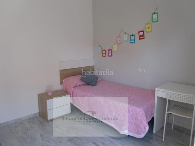 Foto 1a71a091-4550-403d-9847-78cbcd2c9e1e. Miete etagenwohnung mit parking in Riviera del Sol Mijas