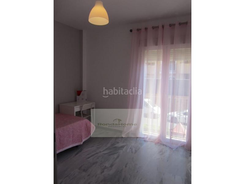 Foto 9dded115-0688-4538-beac-4826527e090b. Miete etagenwohnung mit parking in Riviera del Sol Mijas