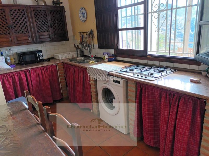 Foto 550f6d0f-42cc-4717-8805-fab371ff1625. Masia a Jubrique