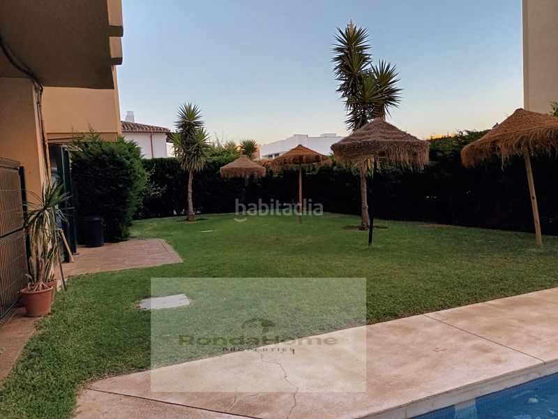 Foto f6ea28f6-7af9-464d-8c08-620e71ecf3a5. Pis amb aparcament a Los Boliches Fuengirola