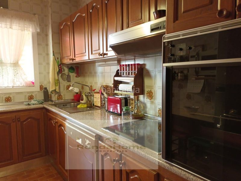 Foto fe01194b-b970-4190-b6f4-35fe5194c5ad. Pis amb aparcament a Los Boliches Fuengirola