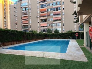 Flat  Calle santa isabel. Amplio piso con vistas al mar, garaje y piscina en los boliches,