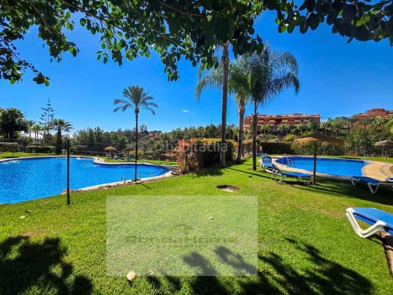 Foto 0ea8e7b6-e31b-44e6-b878-3954e41db983. Pis amb aparcament a reserva de Marbella Marbella