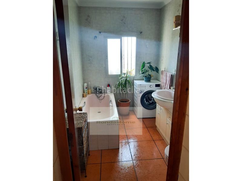 Foto 57e5574d-782d-47c5-8e62-abaf7a161fe6. Casa amb aparcament a Yunquera