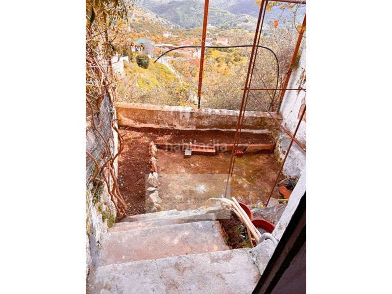Foto 74207f68-29f4-4a8b-82f2-3ceb5c780c06. Casa amb aparcament a Yunquera