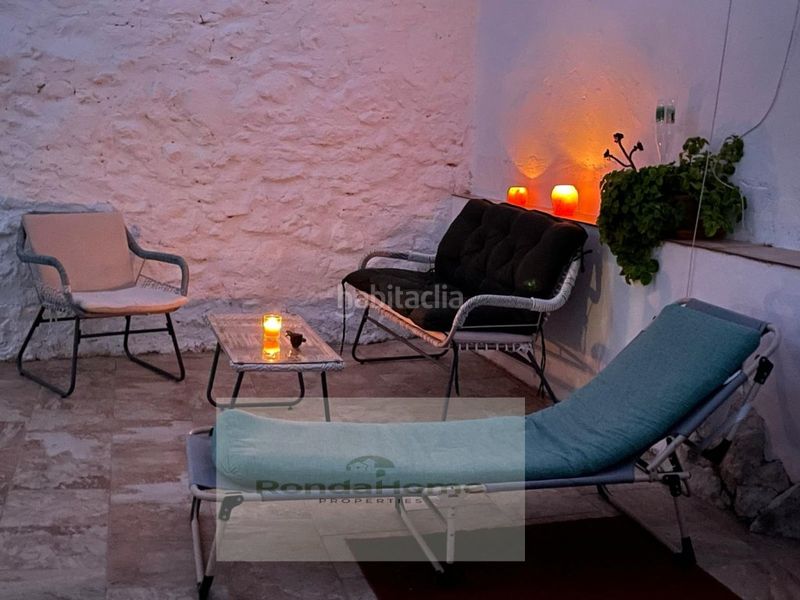 Foto d00c5f04-a18b-44c2-9c68-143423d7f382. Xalet amb piscina a Montejaque