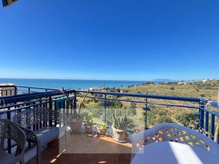 Miete Etagenwohnung  Urbanizacion paraiso sol. Vive junto al mar piso con espectaculares vistas y piscina a 50