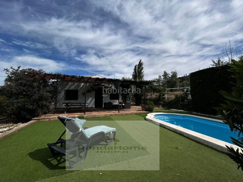 Foto f54737af-1111-4044-9cae-dc05fc479f80. Masia amb aparcament piscina a Partidas Sur Ronda