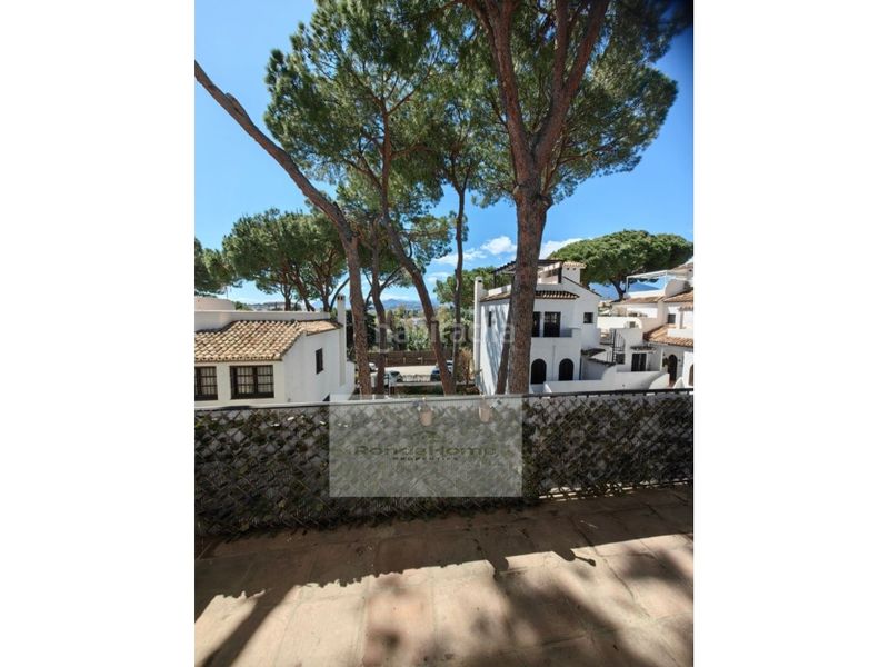 Foto b933de83-28ce-46f1-b6a0-346375eabb61. Pis amb aparcament a El Rosario - Ricmar Marbella