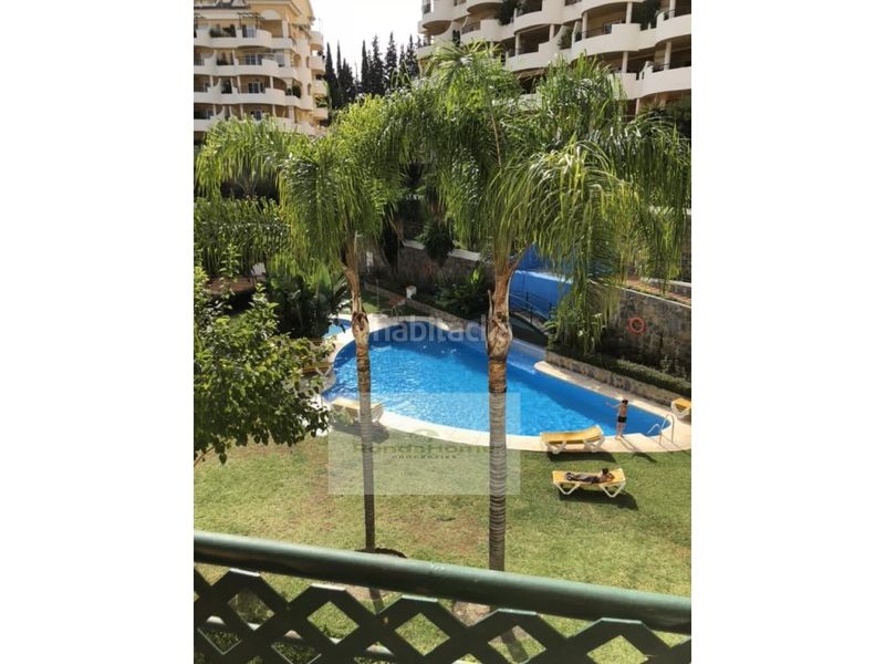 Foto b096b474-1b8d-429c-8c4c-93fbfa32efb0. Lloguer pis amb aparcament a Nueva Andalucía centro Marbella