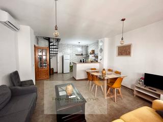 Duplex à Casco Histórico. Encantador dúplex con licencia turística en zona privilegiada, a
