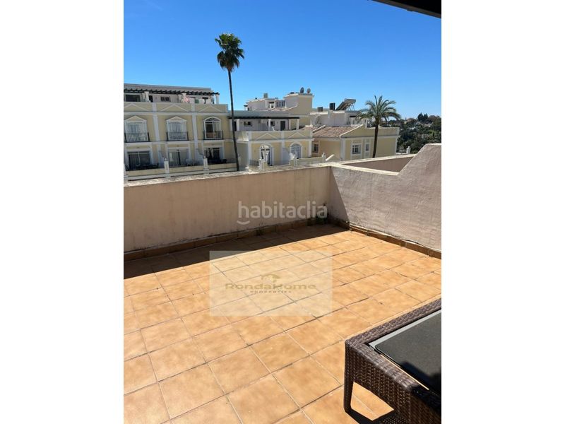 Foto 8480fbd8-0566-4433-aa70-af2c1dd33bb4. Rent flat in Aloha Marbella