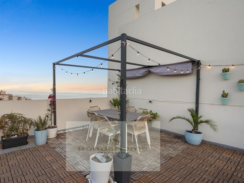 Foto bbac3f3b-7b35-4b0d-88ca-489f02303272. Àtic amb aparcament a Zona Centro Comercial Torrequebrada Benalmádena