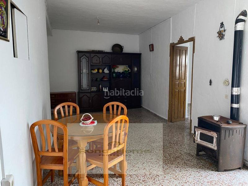 Foto ac84200e-c512-4ff6-a229-cf2a8a666b49. Casa amb aparcament a Atajate