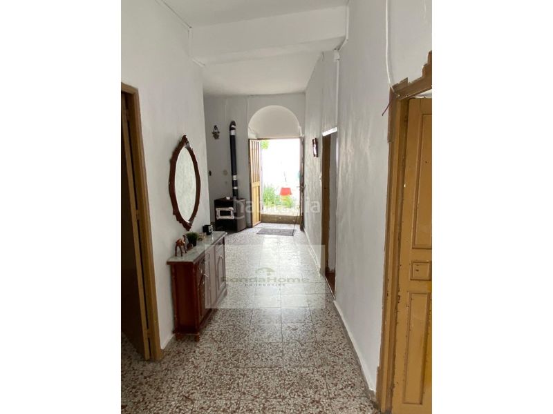Foto ba813e7b-a285-4b3a-9e04-185ab6d7b04e. Casa amb aparcament a Atajate