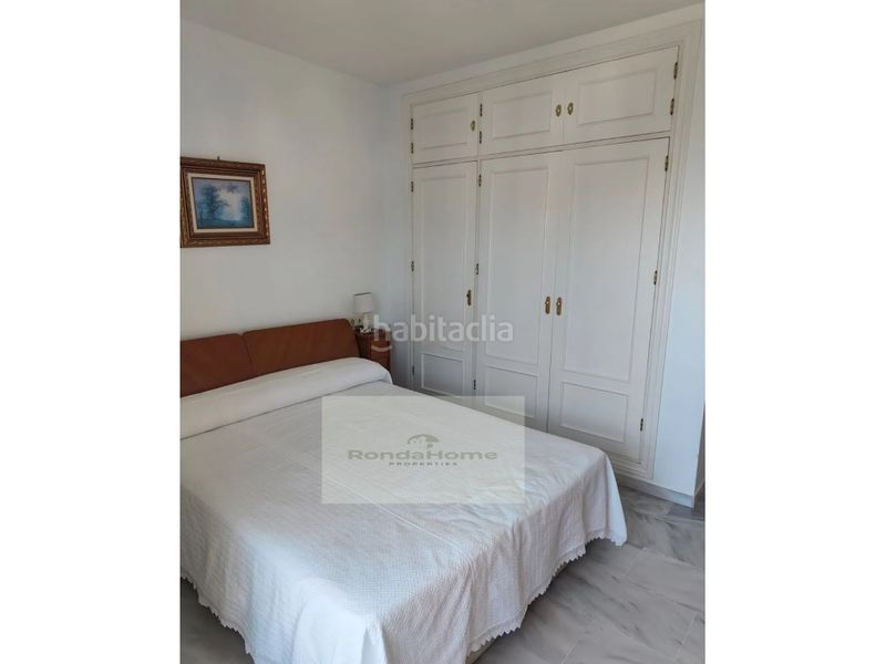 Foto 192318bf-22a1-451c-8abd-d3ffb83aa7b7. Rent flat with parking in Puerto Deportivo Fuengirola