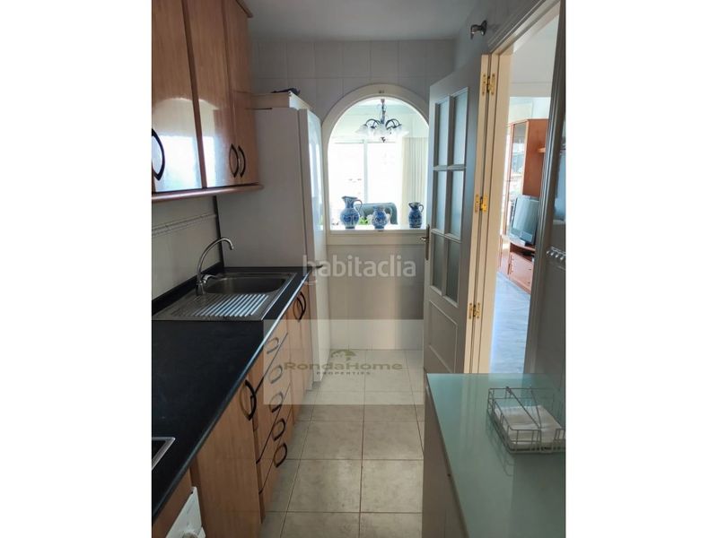 Foto a471f0dc-6c61-436c-9300-22eed67bdb2c. Rent flat with parking in Puerto Deportivo Fuengirola