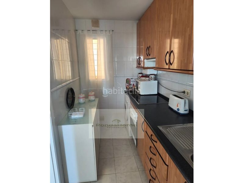 Foto dc2095b8-cf7e-4f02-9c20-d5d5d7f4907d. Rent flat with parking in Puerto Deportivo Fuengirola