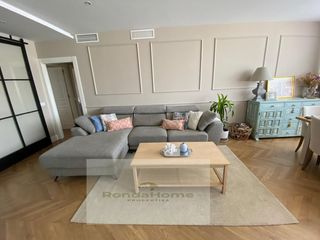 Rent Flat  Avenida jorge luis borges. En alquiler elegante vivienda reformada de 3 dormitorios en una
