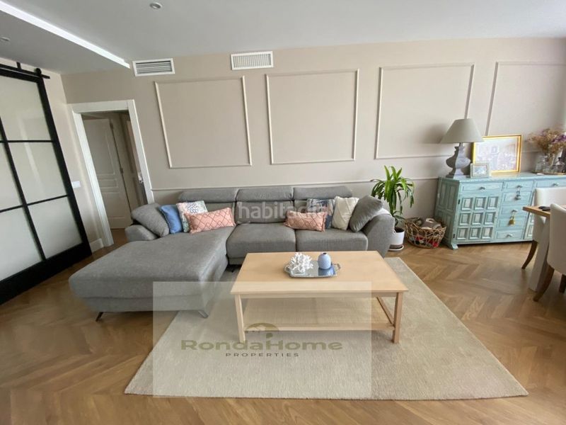 Foto c38aa765-4e29-41e2-980b-ed49f128baf7. Rent flat in El Consul - Ciudad Universitaria - El Romeral Málaga