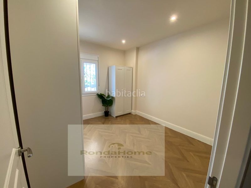 Foto e5a5bc6f-3b04-4895-b7ec-ba5e8642a1bf. Rent flat in El Consul - Ciudad Universitaria - El Romeral Málaga