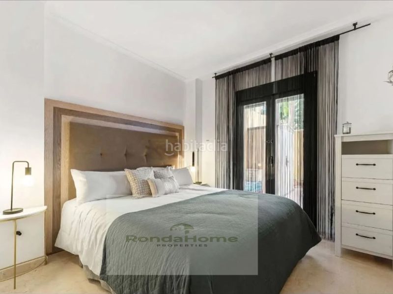 Foto 405f5551-d562-4c1f-95f8-ac907078df27. Rent flat with parking in Nueva Alcántara Marbella
