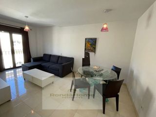 Rent Flat  Avenida salinas de las. Acogedor apartamento de 1 dormitorio con garaje en los boliches,